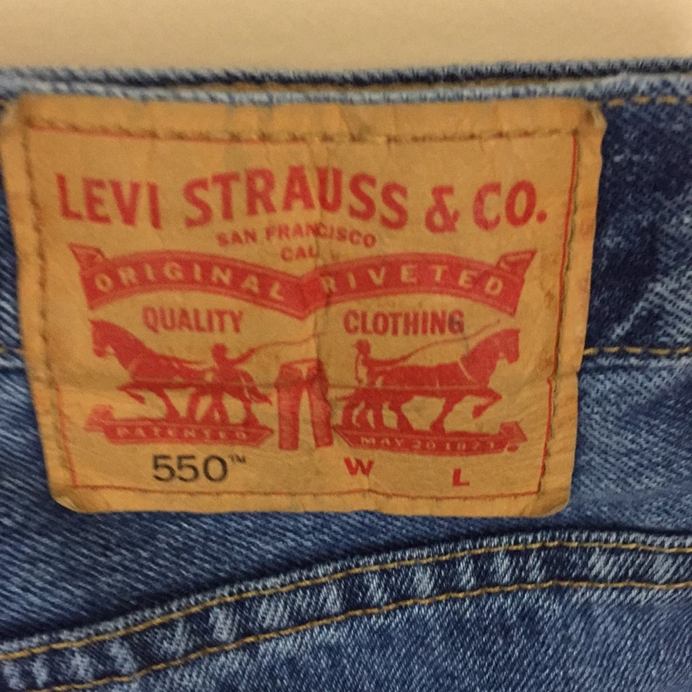 Levi’s 550 Relaxed Fit Jeans Size 46x30 Broken In Just Right